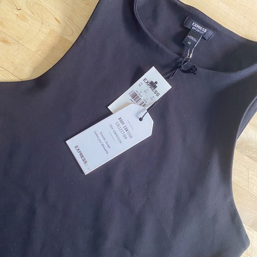 Express body contour high compression tank